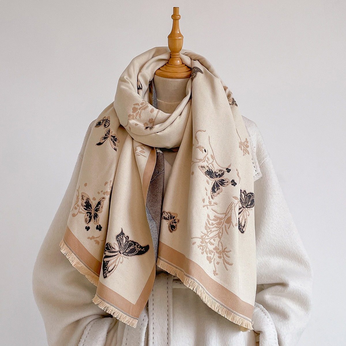 Sciarpa da Donna in Imitazione - Cashmere Scarf recensione e prezzo