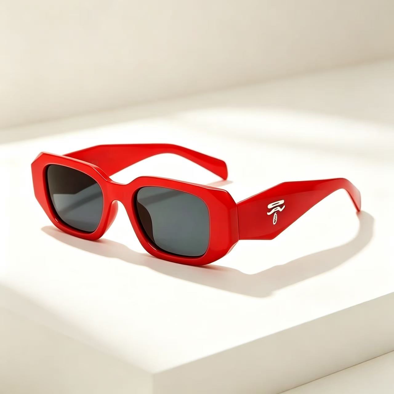 Occhiali da sole vintage quadr - Designer Sunglasses recensione e prezzo