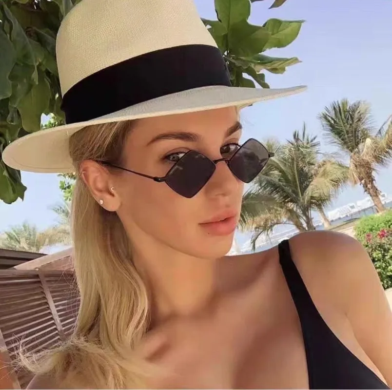 Nuovi Occhiali da Sole alla Mo - Sunglasses Uv400 recensione e prezzo